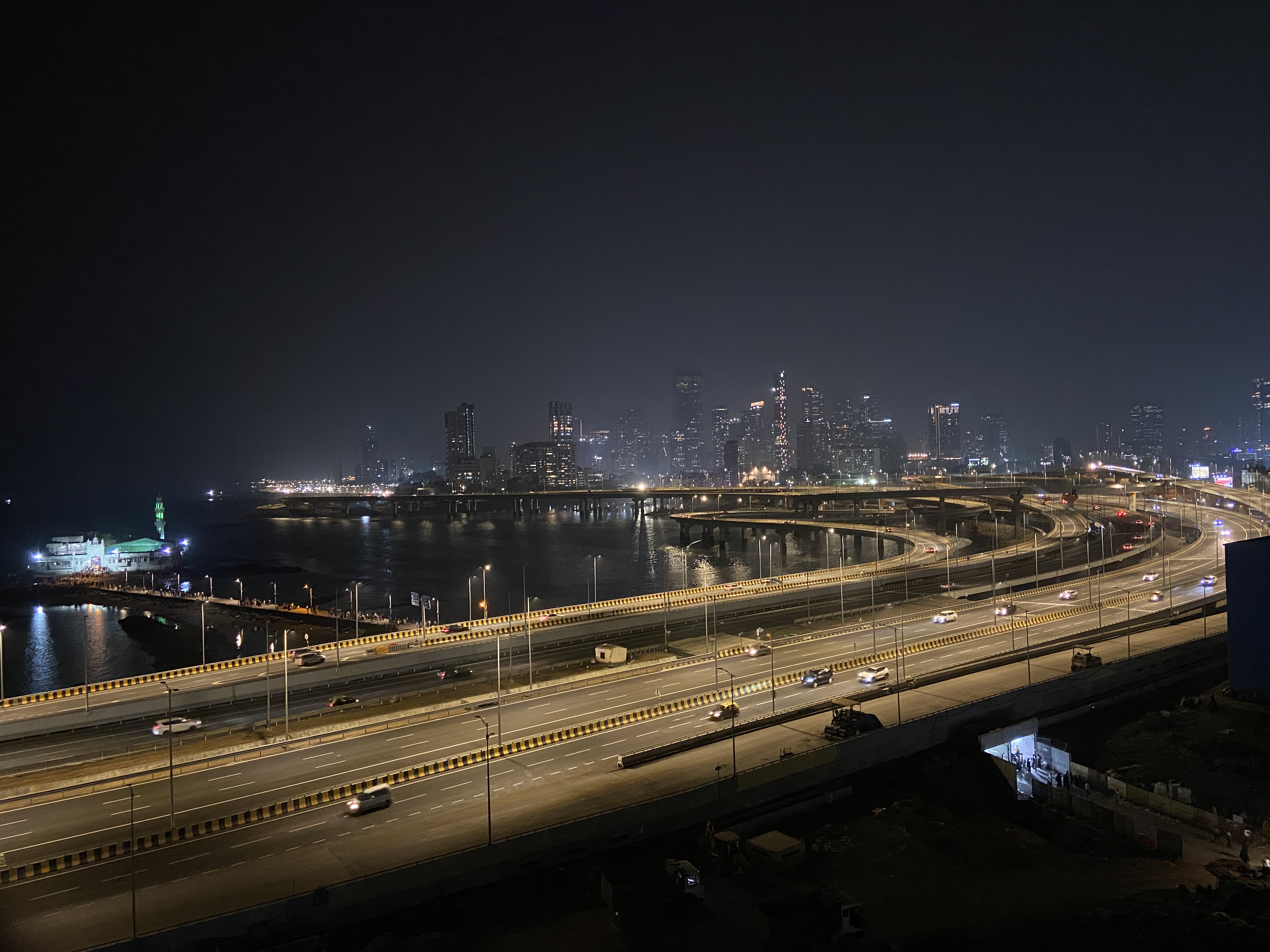 Is the Mumbai Coastal Road Worth the Hype? 3 Hidden Viewpoints You Can Only Reach by Car